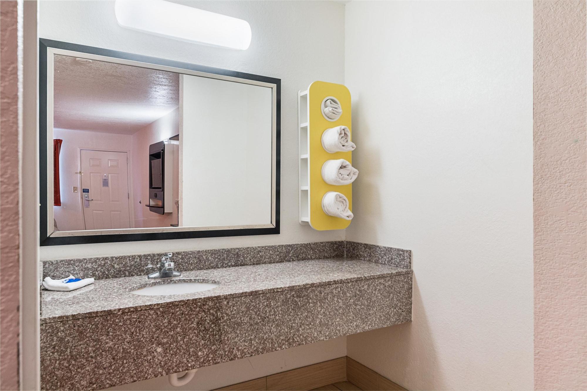 Motel 6-San Antonio, Tx - Fiesta Trails Exterior foto